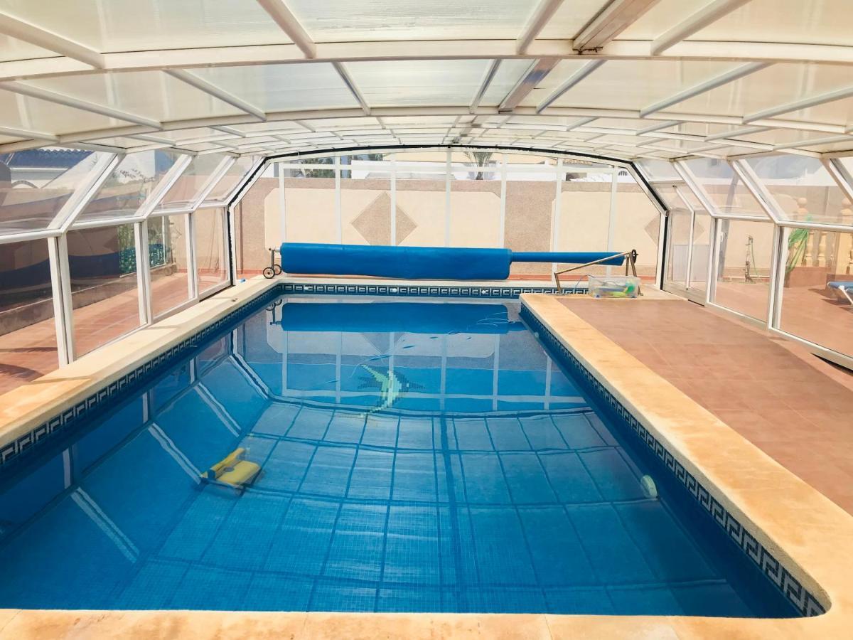 Villa With Super Swimming Pool Gran Alacant Eksteriør billede