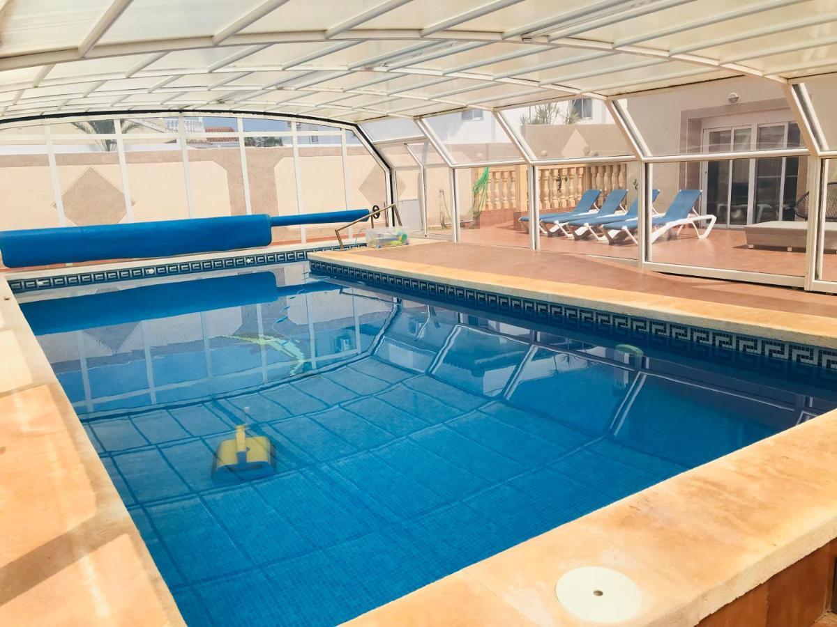 Villa With Super Swimming Pool Gran Alacant Eksteriør billede
